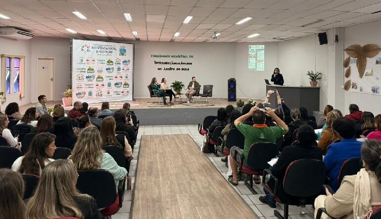 Guaramirim realiza I Seminário Municipal de Interseccionalidades no âmbito do SUAS