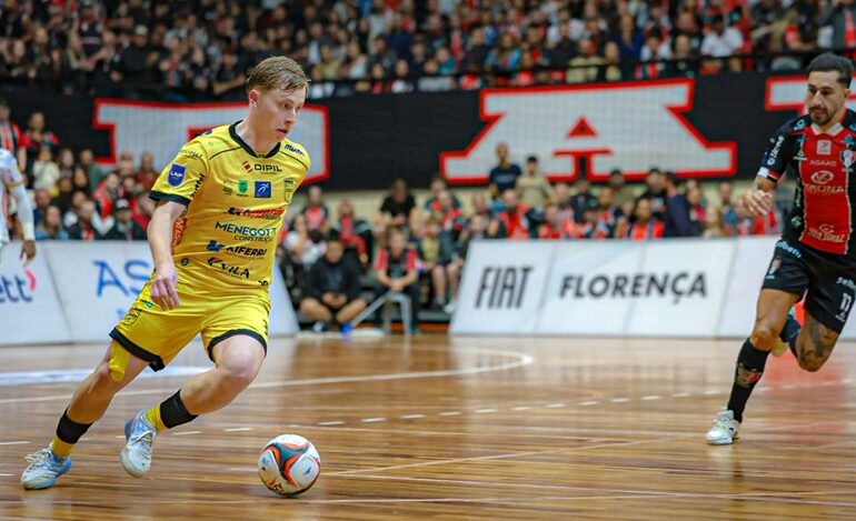 Futsal: Jaraguá e Pato duelam na sétima rodada da LNF