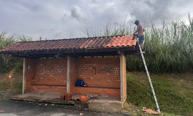 Guaramirim inicia revitalização e implantação de novos abrigos