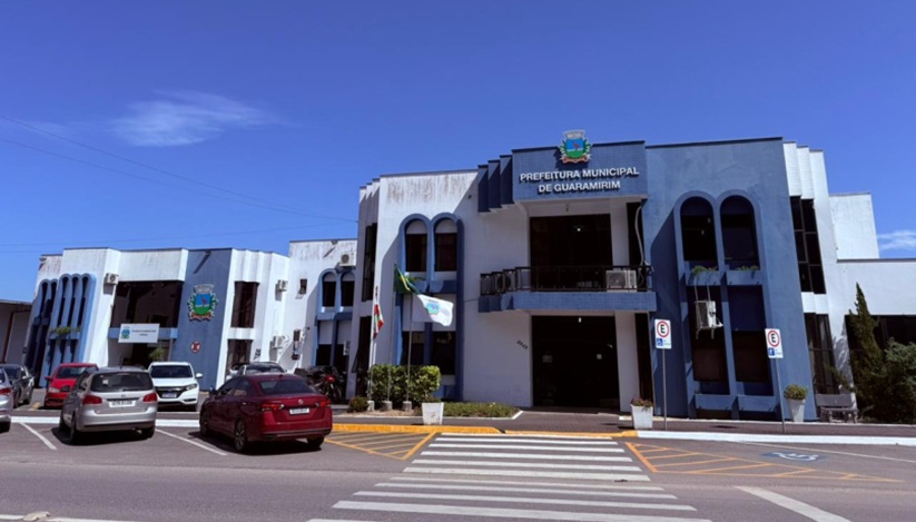 Prefeitura de Guaramirim antecipa primeira parcela do 13º salário dos servidores municipais