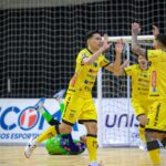 Futsal: Jaraguá bate Cascavel pela LNF na Arena